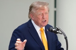 Tổng thống Mỹ Trump nói đã đến lúc ‘Canada nhận bài học’