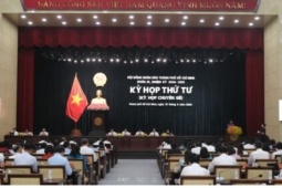 Lãnh đạo IFC TP.HCM nhận lương cao nhất 850 triệu đồng/tháng
