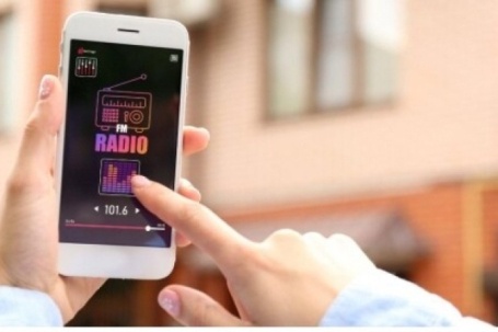 Vì sao điện thoại hiện đại ngày càng khó nghe radio FM?