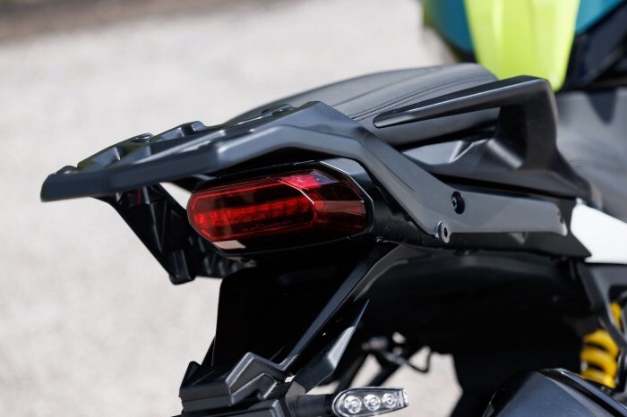 Benelli TRK 902 Xplorer 2026: Động cơ 93 mã lực đủ sức đấu Africa Twin? - 3