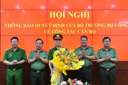 Thông báo quyết định của Bộ trưởng Bộ Công an về công tác cán bộ tại Công an tỉnh Khánh Hòa