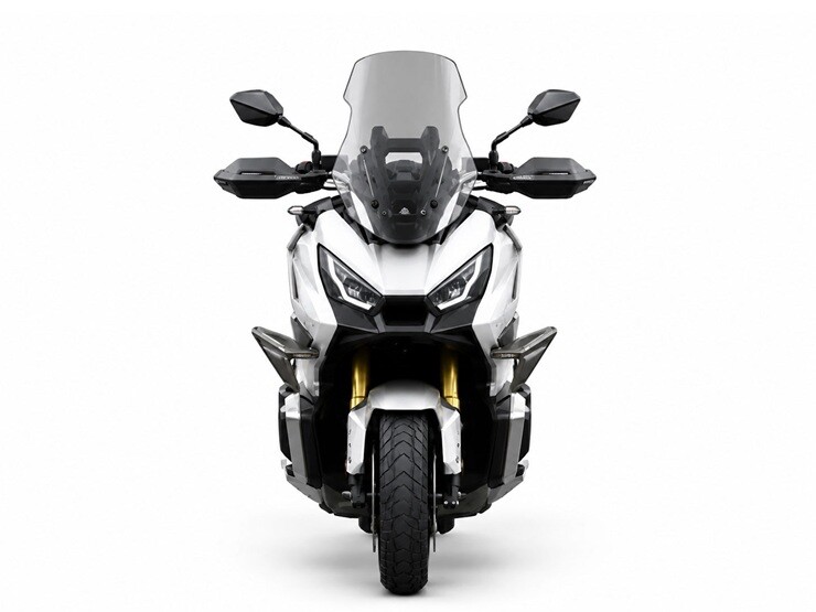 Vua tay ga đa dụng X-ADV sắp có đối thủ "sừng sỏ", sức mạnh vượt trội, trang bị hiện đại - 3