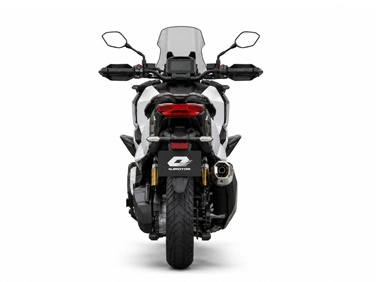 Vua tay ga đa dụng X-ADV sắp có đối thủ "sừng sỏ", sức mạnh vượt trội, trang bị hiện đại - 4