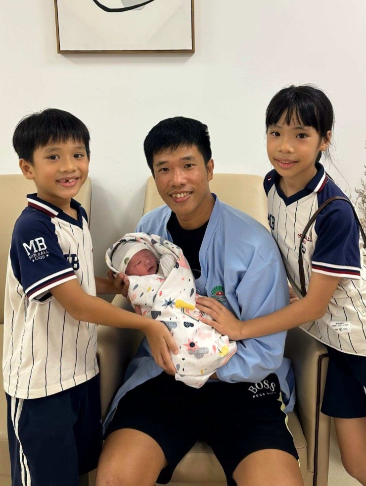 Tên của các con anh Nam gắn với sở thích hoặc một kỷ niệm riêng của bố mẹ. Ảnh: NVCC