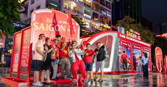 Kỷ lục cờ cổ động bóng đá (TIFO) của Việt Nam: Biểu tượng tự hào được kiến tạo bởi Bia Saigon cùng hàng vạn người hâm mộ