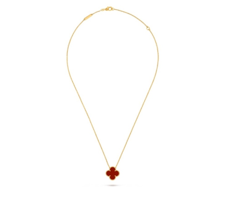 Bộ sưu tập vòng cổ mini hơn 1 tỷ đồng của Hòa Minzy - 8