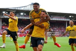 Trực tiếp bóng đá Leeds - Brentford: Thành tích đối đầu cân bằng (Ngoại hạng Anh)