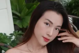 Sắc vóc bạn gái thủ môn Patrik Lê Giang