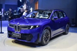 BMW trình làng mẫu xe điện iX3 phiên bản kéo dài L