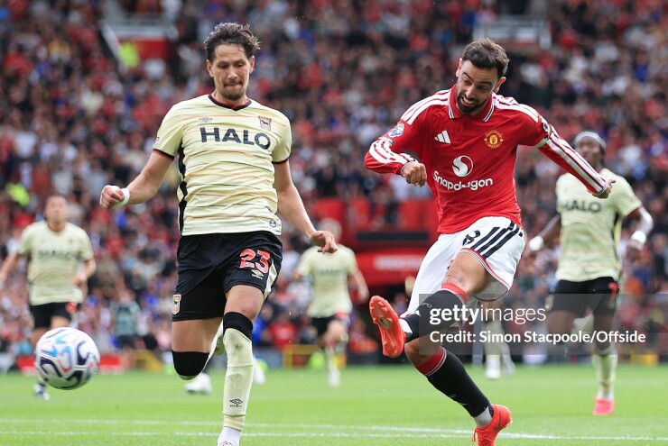 Kết quả bóng đá MU - Ipswich Town: Fernandes rực sáng, mãn nhãn ngược dòng (Ngoại hạng Anh)