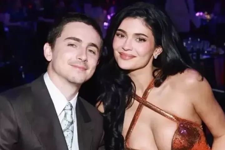 Kylie Jenner nói lý do chưa muốn sinh con với Timothée Chalamet