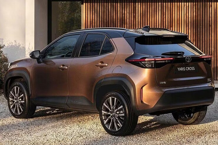 Ra mắt Toyota Yaris Cross bản nâng cấp mới, đẹp hơn và mạnh hơn - 3
