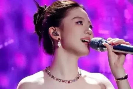 Nhiều nghệ sĩ bị gọi tên