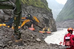 Trung Quốc cảnh báo nguy cơ sập đổ sông băng vẫn hiện hữu ở Nepal