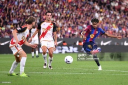 Nóng bảng xếp hạng La Liga: Barca đại thắng, có đòi lại được ngôi đầu từ tay Real Madrid?