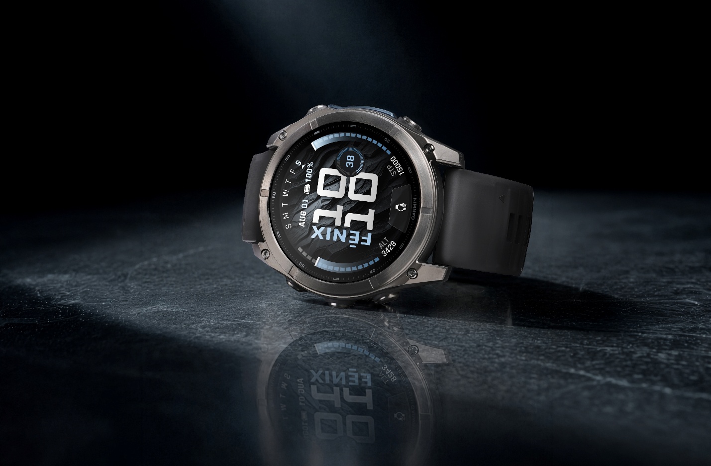 Garmin fēnix 9 Pro có tùy chọn sạc bằng năng lượng mặt trời.