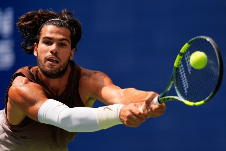 Tennis đỉnh cao US Open: Alcaraz phô diễn đẳng cấp, Medvedev chạm trán “ngựa ô”