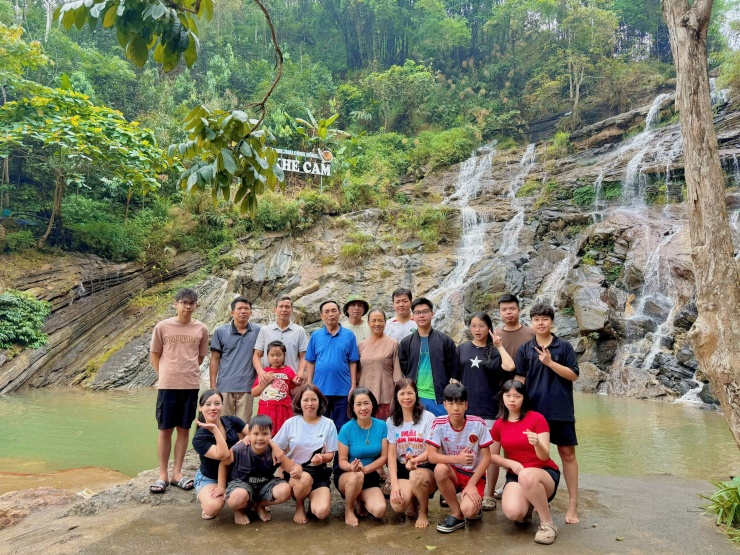 Với Hoa, khoảng thời gian bên nhau khiến chuyến đi đặc biệt hơn việc khám phá một điểm đến mới.