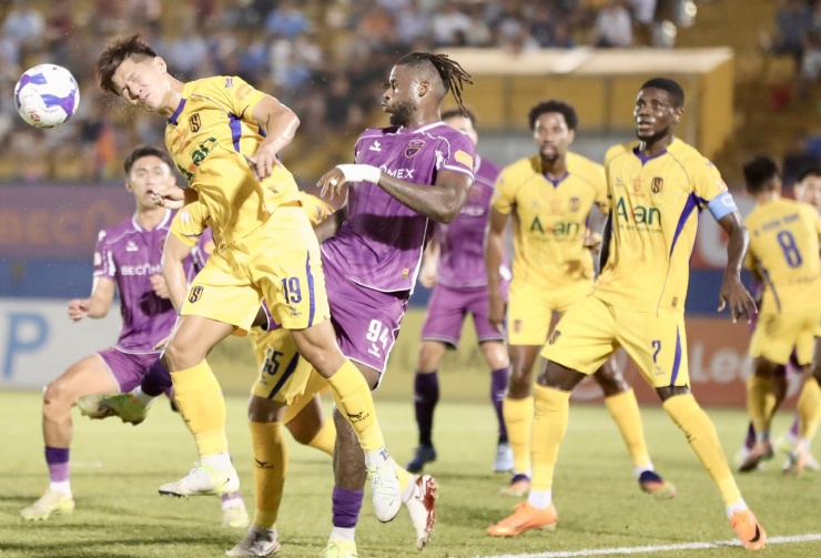 V-League 2026/27: Hai vé xuống hạng gọi tên ai? - 1
