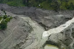 Thủ tướng Nepal tiết lộ yếu tố gây ra trận lũ quét thảm khốc