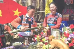 Độc đáo mâm cỗ dịp 2/9 ở Mộc Châu
