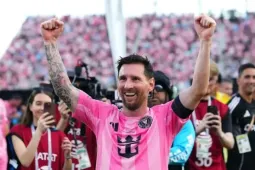 Bên nào hưởng lợi sau khi Messi chia tay đội tuyển Argentina?