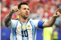 Bóng đá Argentina tri ân Messi theo cách đặc biệt