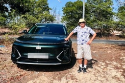 Bố Chi Pu và hành trình 4.600 km xuyên Việt bằng Geely EX5 EM-i: Từ lo “nằm đường” đến lên kế hoạch đi Cà Mau