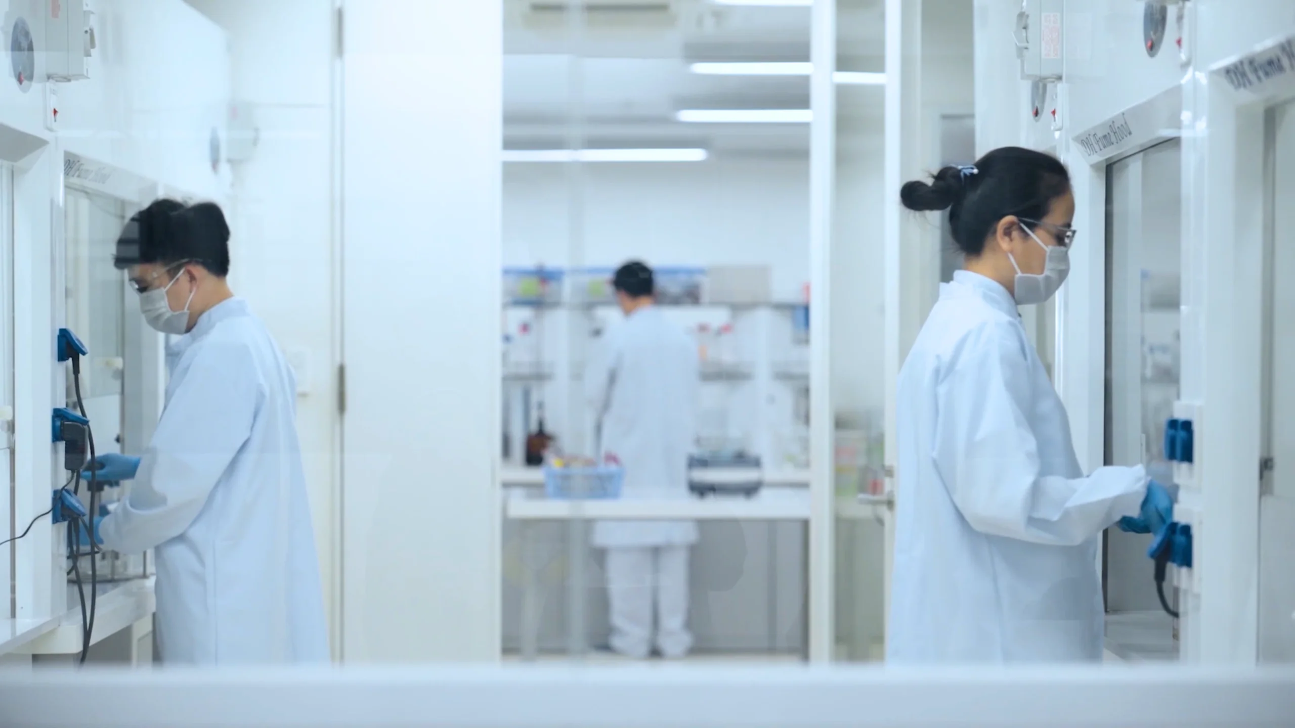 Việc sử dụng nguyên liệu và phụ gia tại Acecook Việt Nam được quản lý theo các yêu cầu chất lượng và quy định áp dụng đối với sản phẩm.