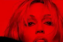 Miley Cyrus đổi nghệ danh trước thềm ra mắt album mới, liệu có “đổi vận”?