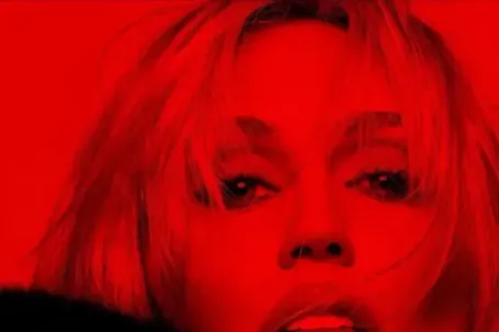 Miley Cyrus đổi nghệ danh trước thềm ra mắt album mới, liệu có  đổi vận ?