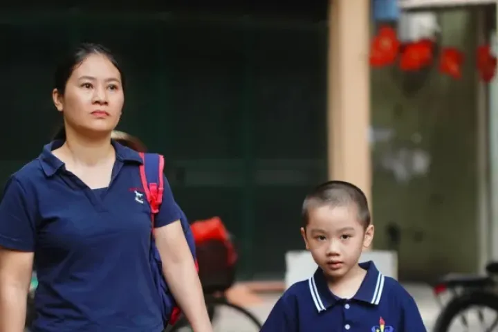 Lễ khai giảng đặc biệt ở ngôi trường thầy dạy, trò học bằng đôi tay