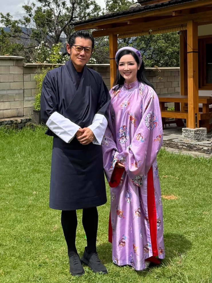 Ảnh sao 5/9: Giáng My diện kiến Quốc vương Bhutan - 1