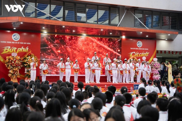 Học sinh cả nước hân hoan trong lễ khai giảng năm học mới 2026-2027 - 8