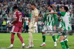Nóng bảng xếp hạng La Liga: Real Madrid bị đội của Antony bắt kịp, Barca "ngư ông đắc lợi"