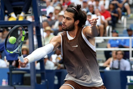 Video tennis Wu Yibing - Alcaraz: Bản lĩnh "tiểu Nadal", nối dài chuỗi thắng liên tiếp (US Open)