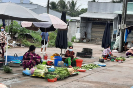 Lộ diện 2 kịch bản lạm phát 2026, cấm găm hàng và thổi giá từ xăng dầu đến sách giáo khoa