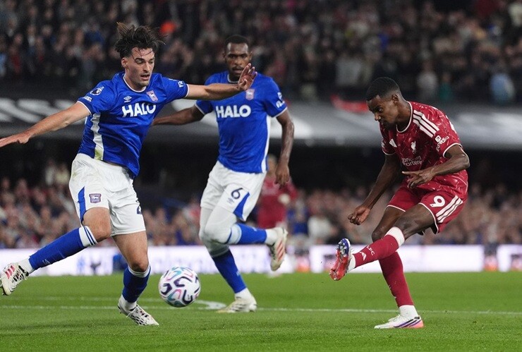 Trực tiếp bóng đá Ipswich Town - Liverpool: Không có bàn danh dự (Ngoại hạng Anh) (Hết giờ) - 2