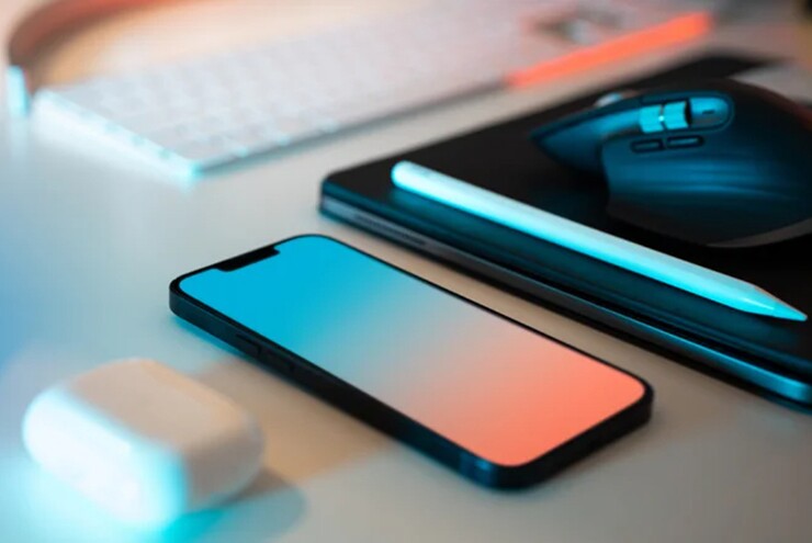 iPhone có gì khiến Apple bán với giá cao hơn iPad?