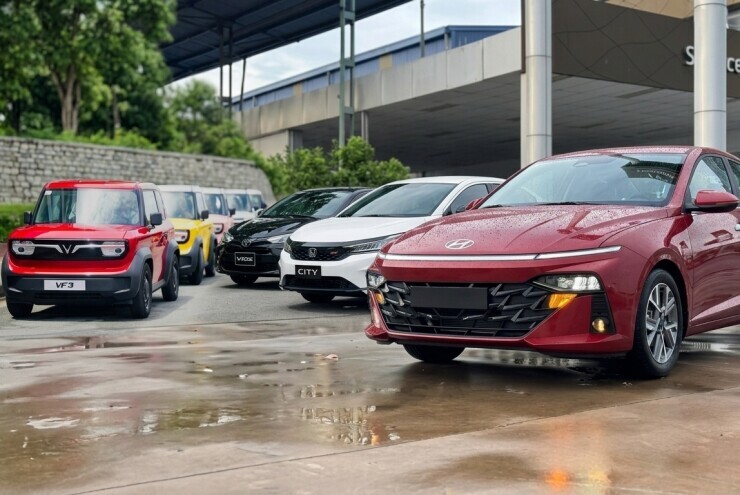 Xe điện mini khóa chặt phân khúc giá rẻ: Ô tô xăng truyền thống sắp tuyệt chủng?