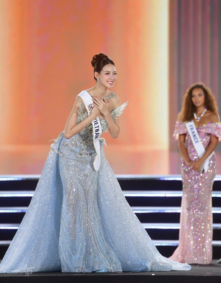 Những khoảnh khắc ấn tượng của Bảo Ngọc tại chung kết Miss World - 9