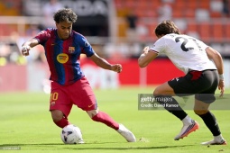 Video bóng đá Valencia - Barcelona: Yamal tỏa sáng rực rỡ (La Liga)