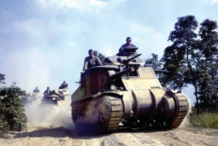 M3 Lee: Vì sao Mỹ phải chế tạo một xe tăng có thiết kế kỳ lạ?