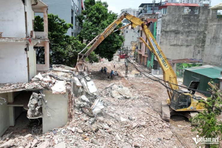 Ngõ 'đau khổ' ở Hà Nội hoàn thành giải phóng mặt bằng, sắp mở rộng lên 21m - 5