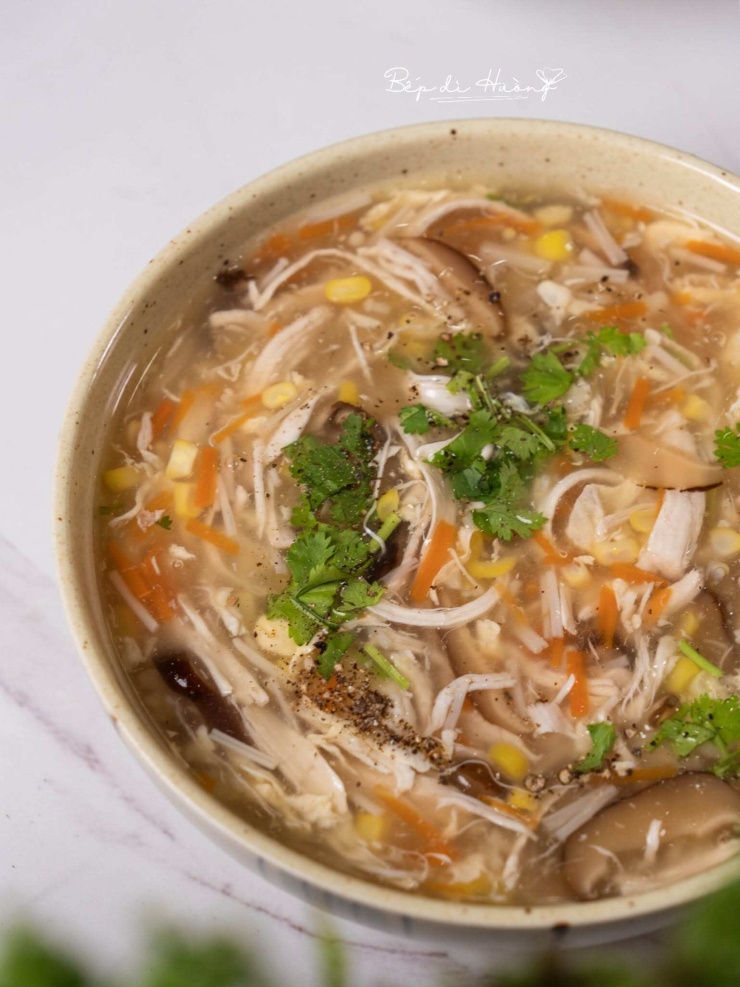 Nấu súp gà theo cách này đảm bảo súp vừa sánh mịn, vừa để lâu không bị loãng, đặc biệt thơm ngon - 1