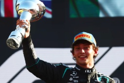 Đua xe F1, Italian GP: "Leo tháp 19 tầng" thành công, Antonelli đoạt chức vô địch