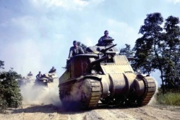 M3 Lee: Vì sao Mỹ phải chế tạo một xe tăng có thiết kế kỳ lạ?