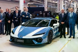 Ngắm “hàng khủng” Lamborghini Temerario cảnh sát Ý