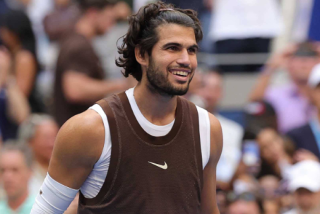 Alcaraz vượt Federer - Djokovic lập kỷ lục đỉnh cao, tự tin vô địch US Open