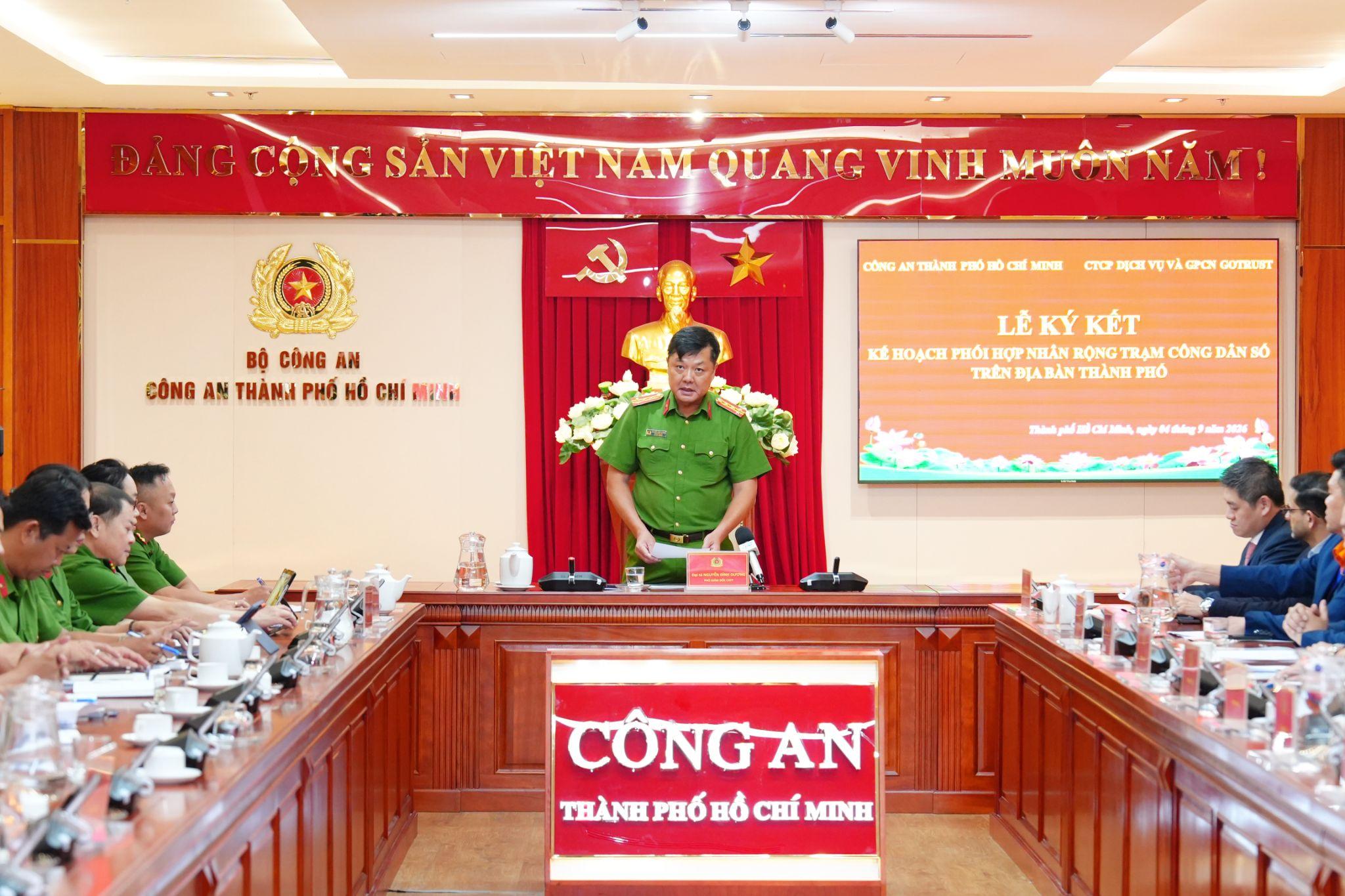 Đại tá Nguyễn Đình Dương - Phó Giám đốc Công an TP.HCM. Ảnh: H.Khánh